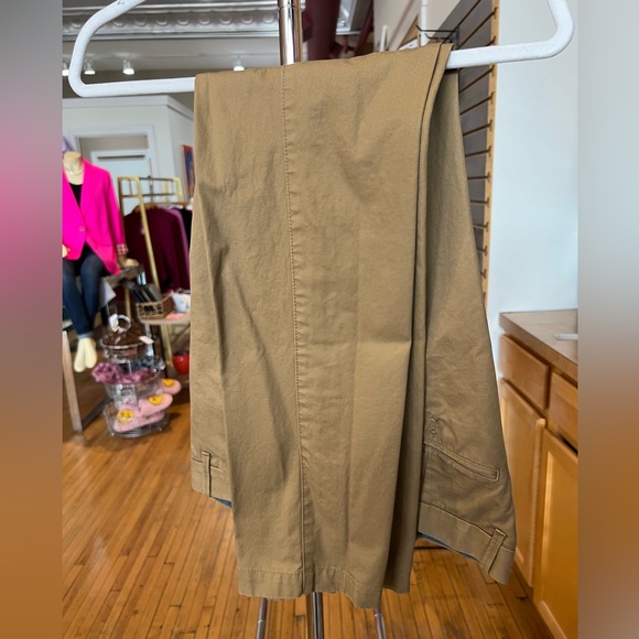 Men’s GAP Chino Dress Pants - 4 pairs included. - Picture 7 of 14